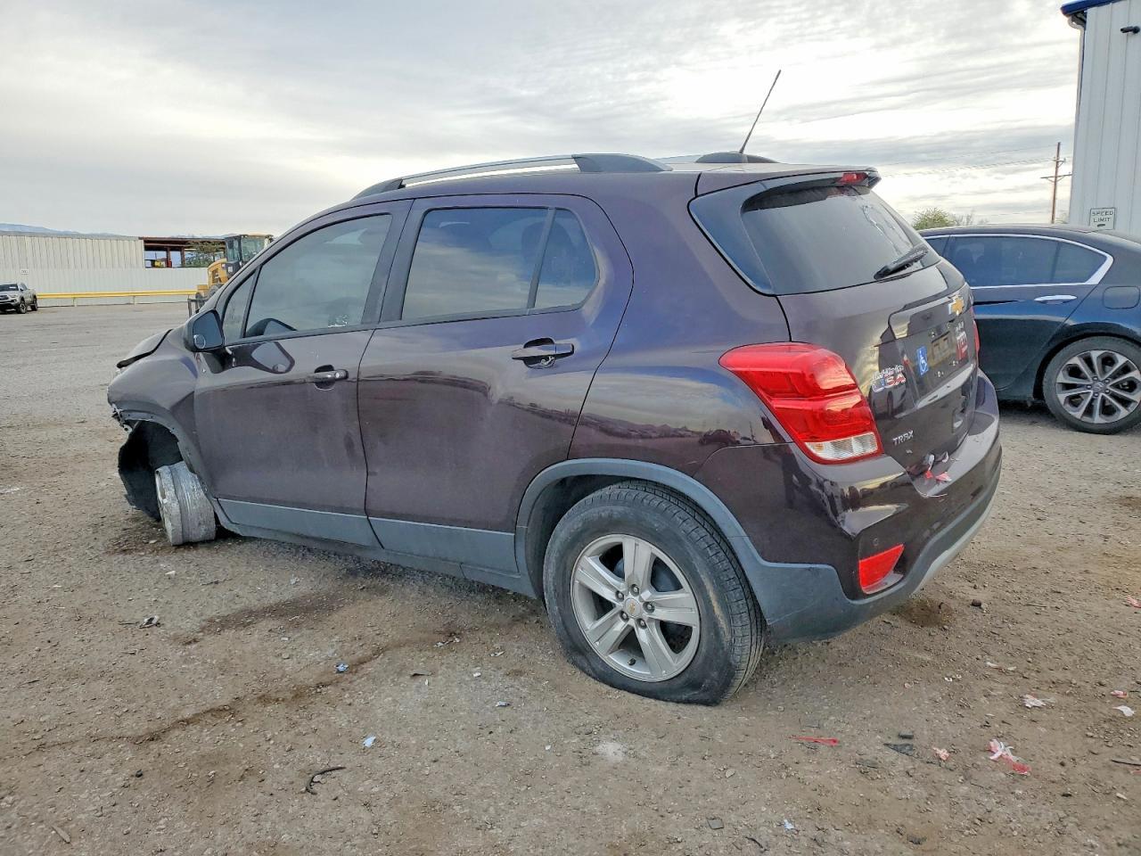 2021 Chevrolet Trax 1Lt - Фото 2