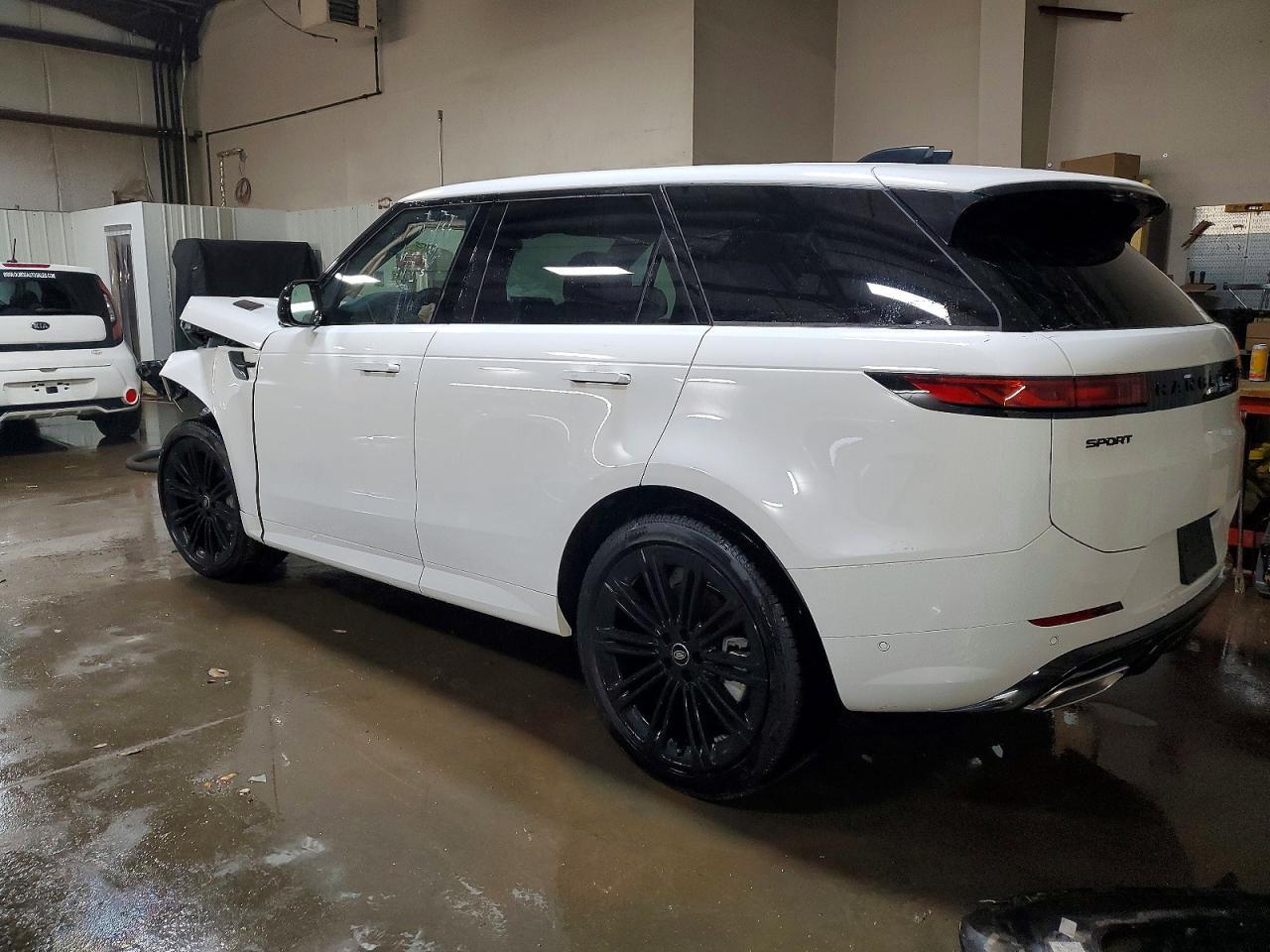 2025 Land Rover Range Rover Sport Dynamic Se - Фото 2