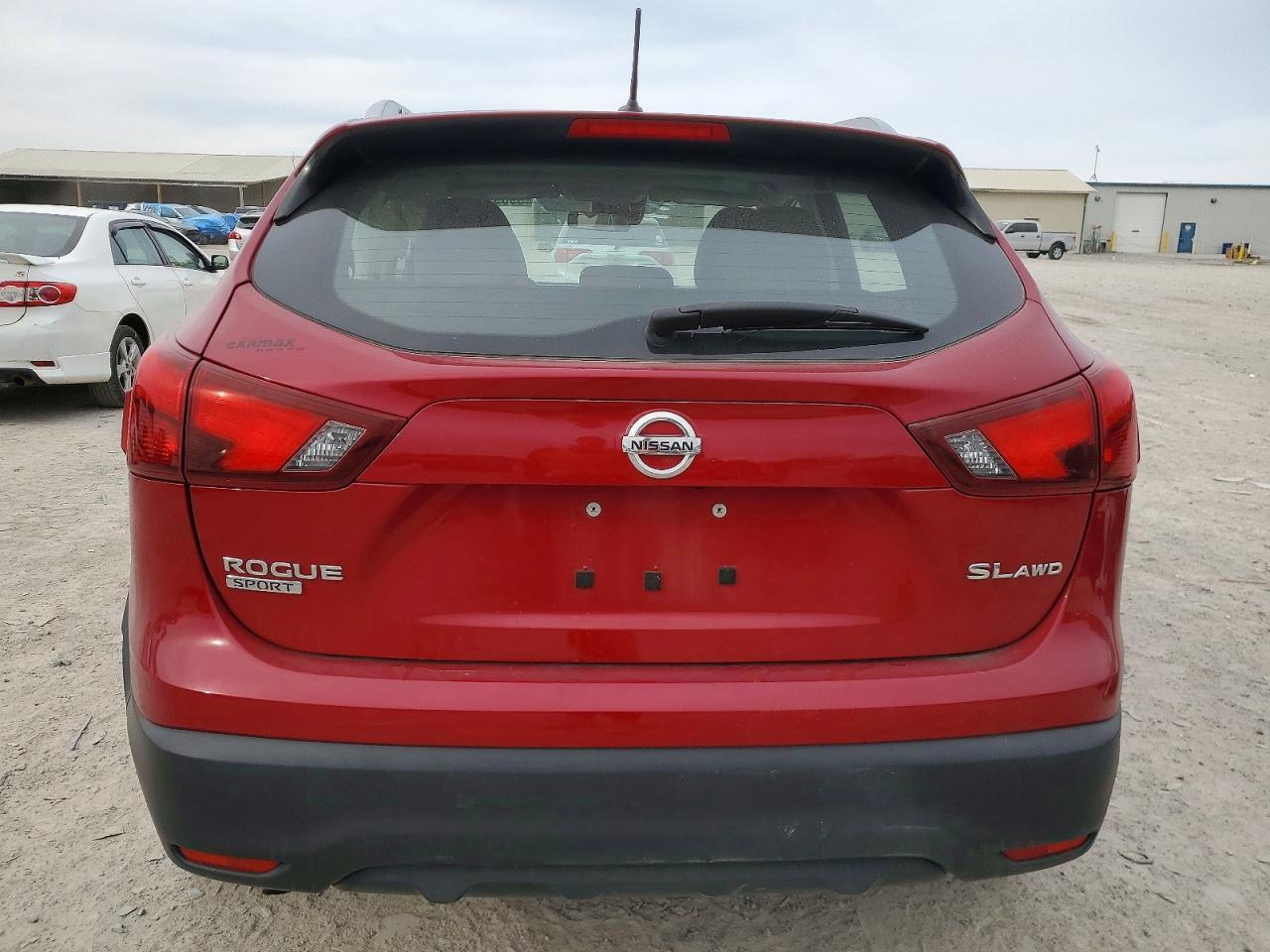2017 Nissan Rogue Sport S - Фото 6