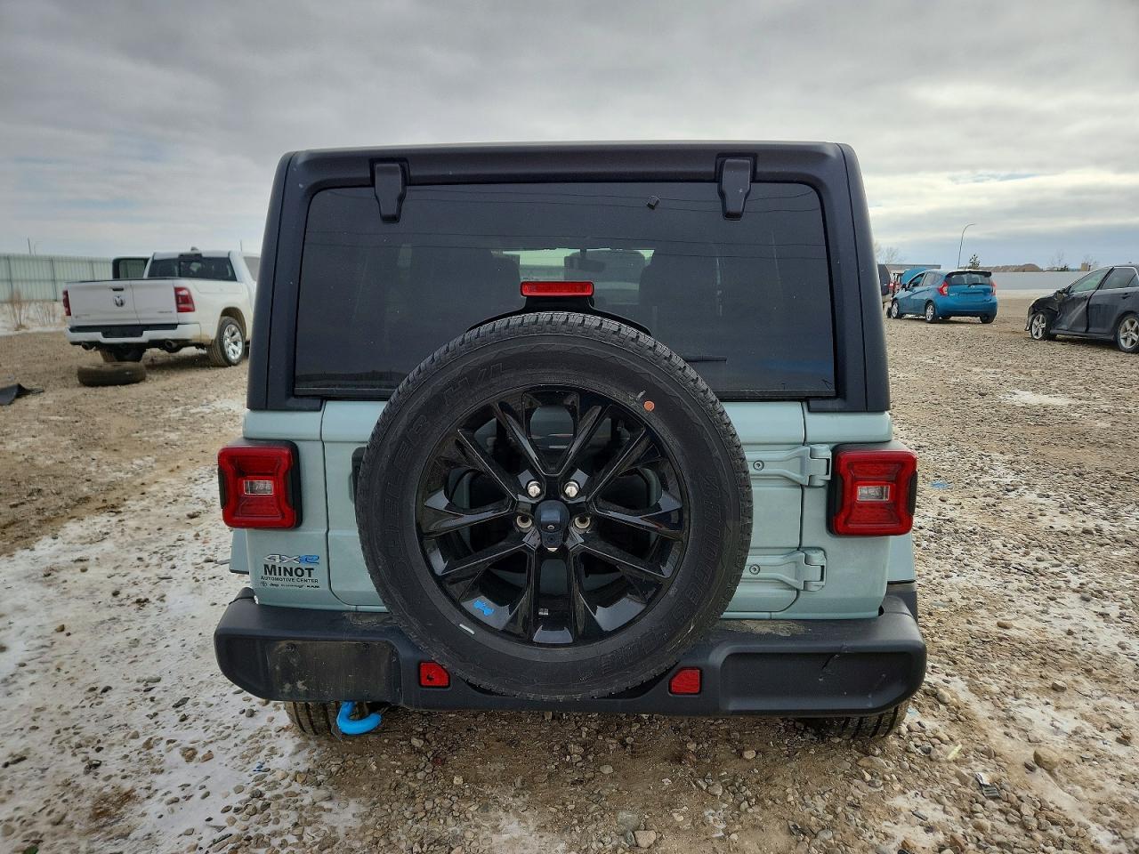 2023 Jeep Wrangler Sahara 4Xe - Фото 6