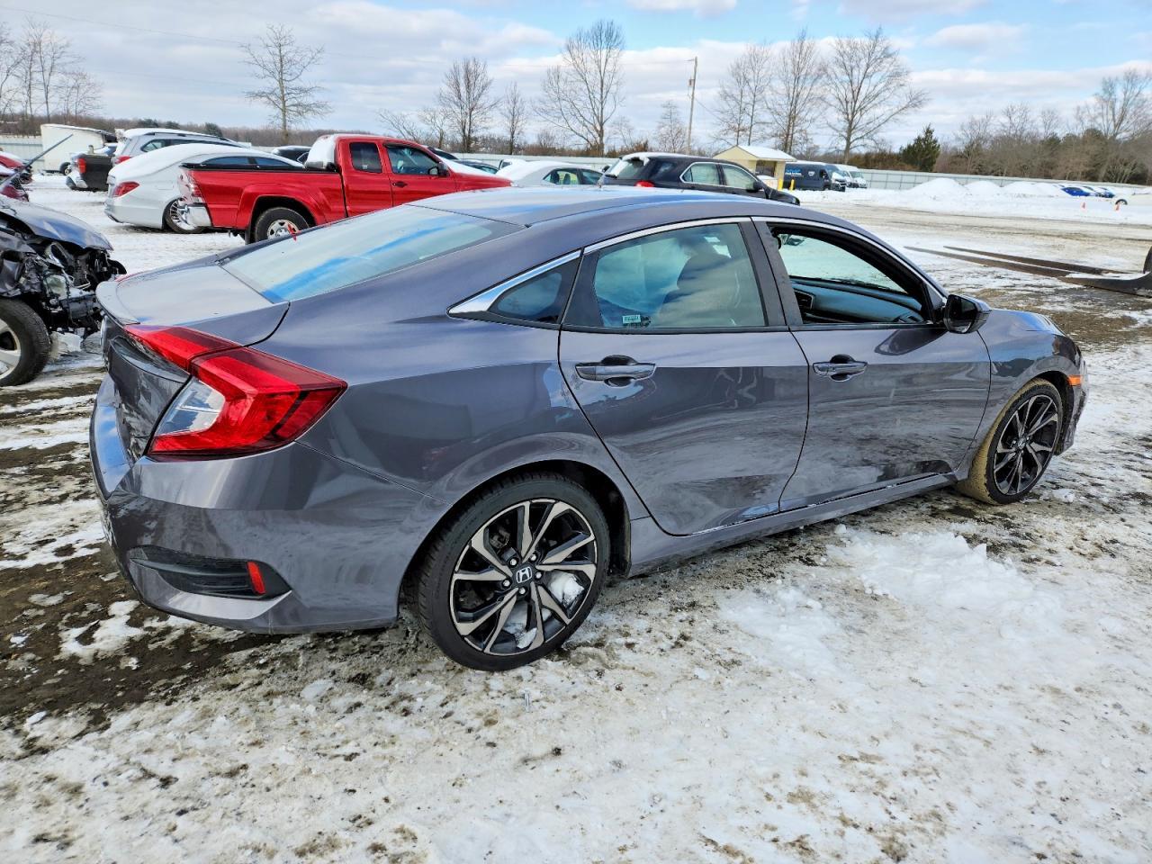 2021 Honda Civic Sport - Фото 3