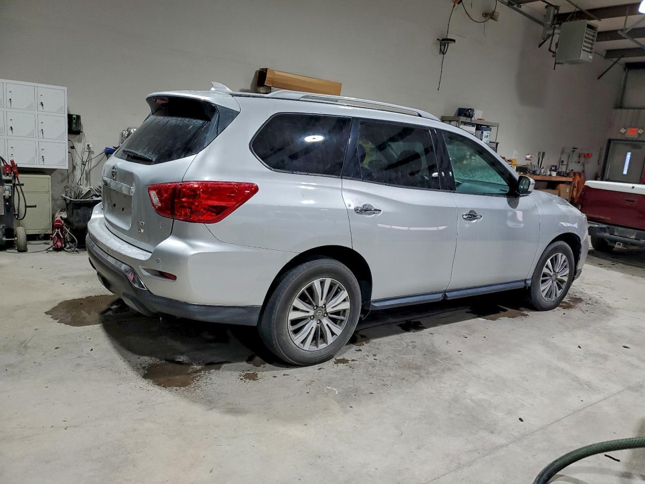 2020 Nissan Pathfinder Sv - Фото 3