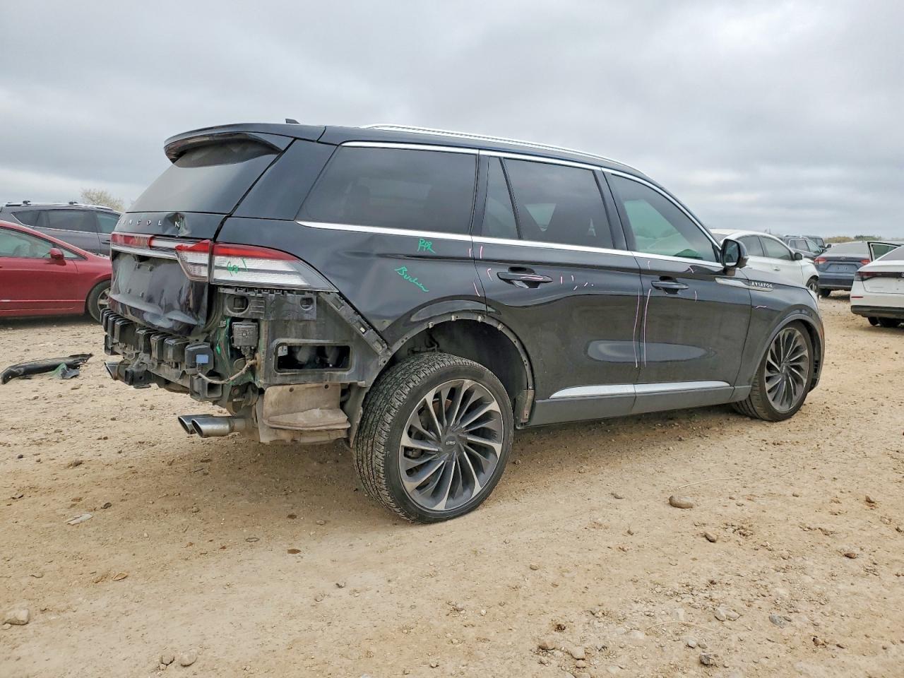 2020 Lincoln Aviator Reserve - Image 3