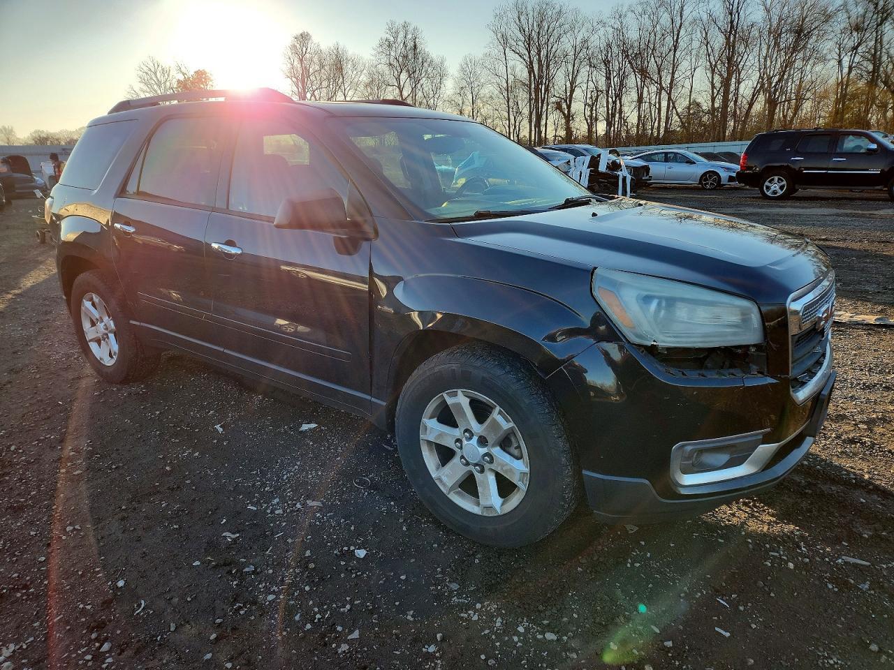 2013 GMC Acadia Sle - Image 4