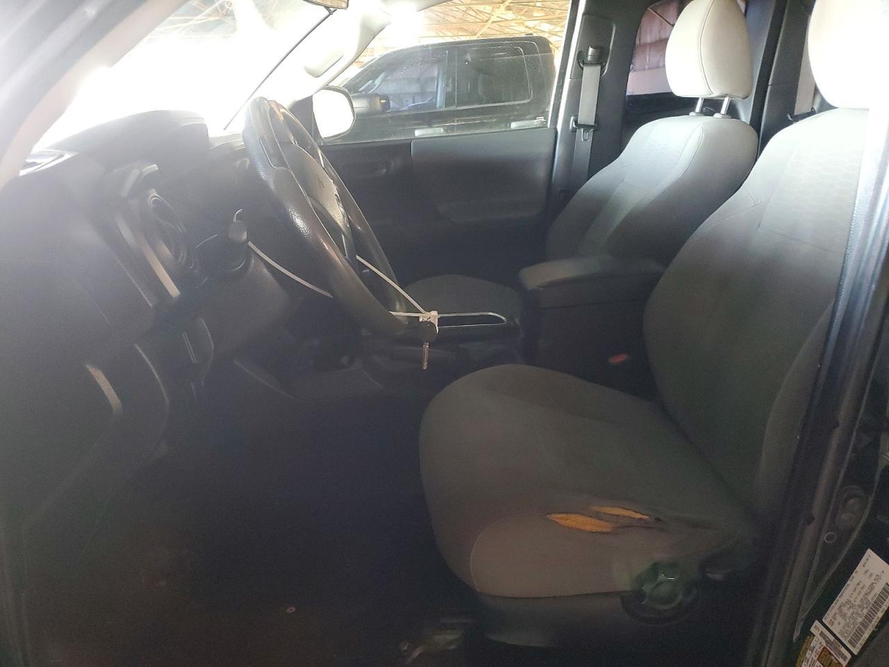 2016 Toyota Tacoma Access Cab - Image 7