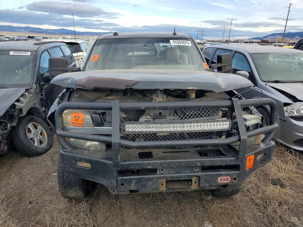 2004 Chevrolet Silverado K2500 Heavy Duty - Фото 5