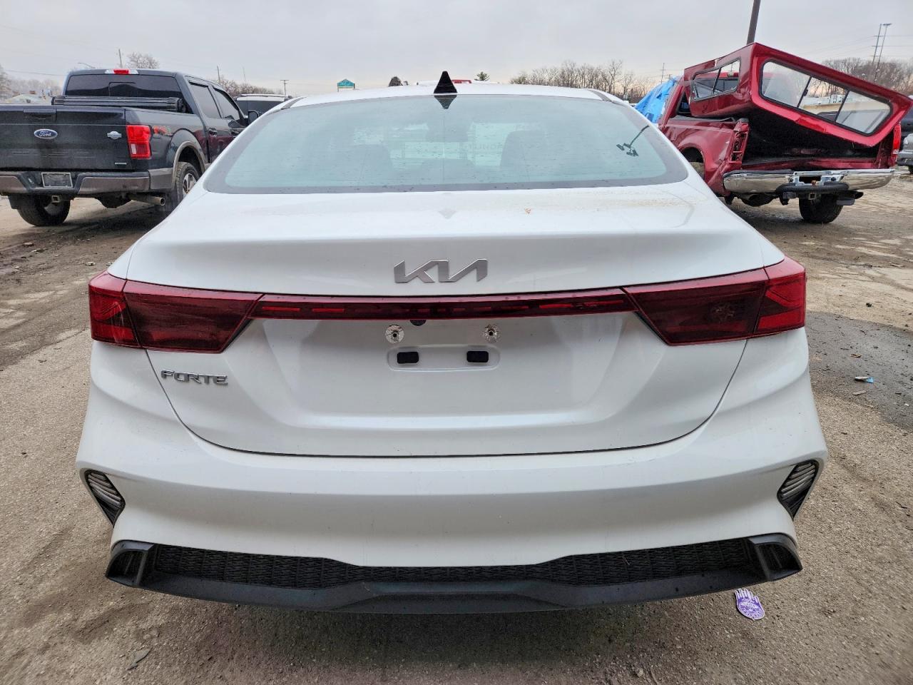 2023 Kia Forte Lx - Image 6