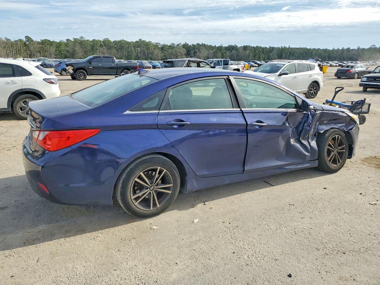 2014 Hyundai Sonata Gls - Фото 3