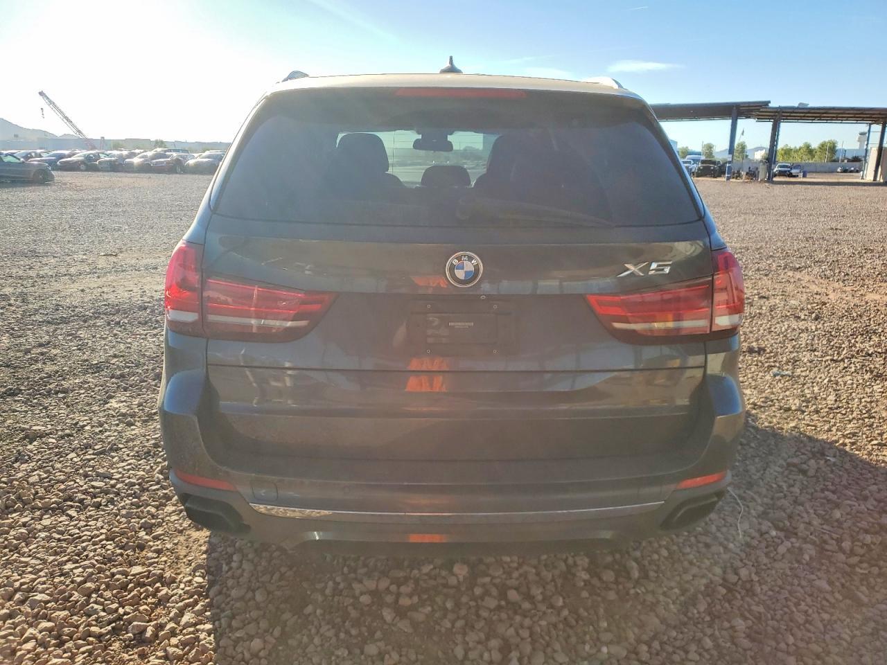 2016 BMW X5 xDrive50I - Фото 6