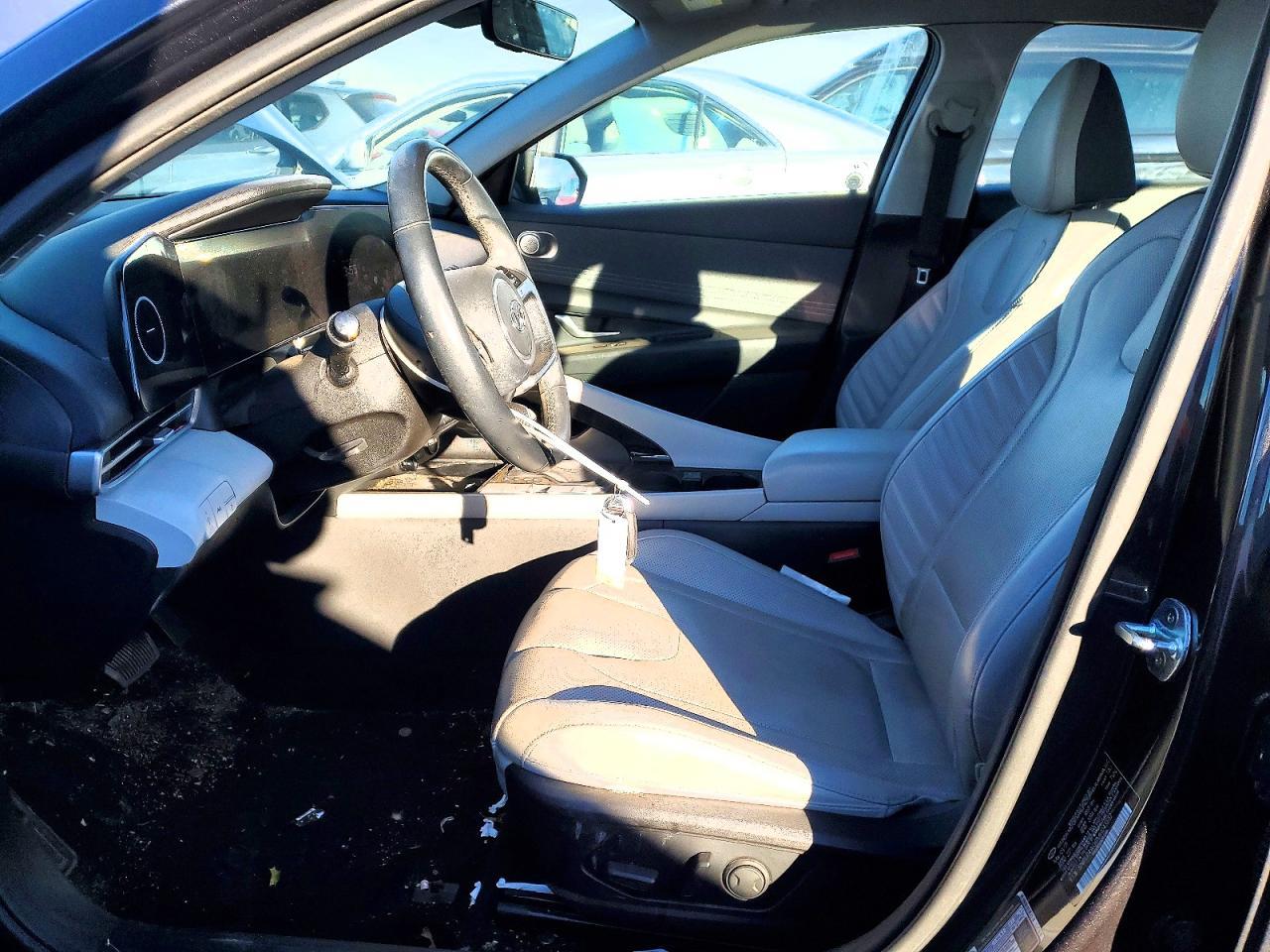 2021 Hyundai Elantra Limited - Фото 7