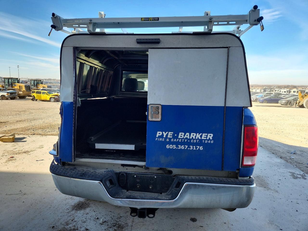 2023 Ram 1500 Slt Utility / Service Truck - Фото 6