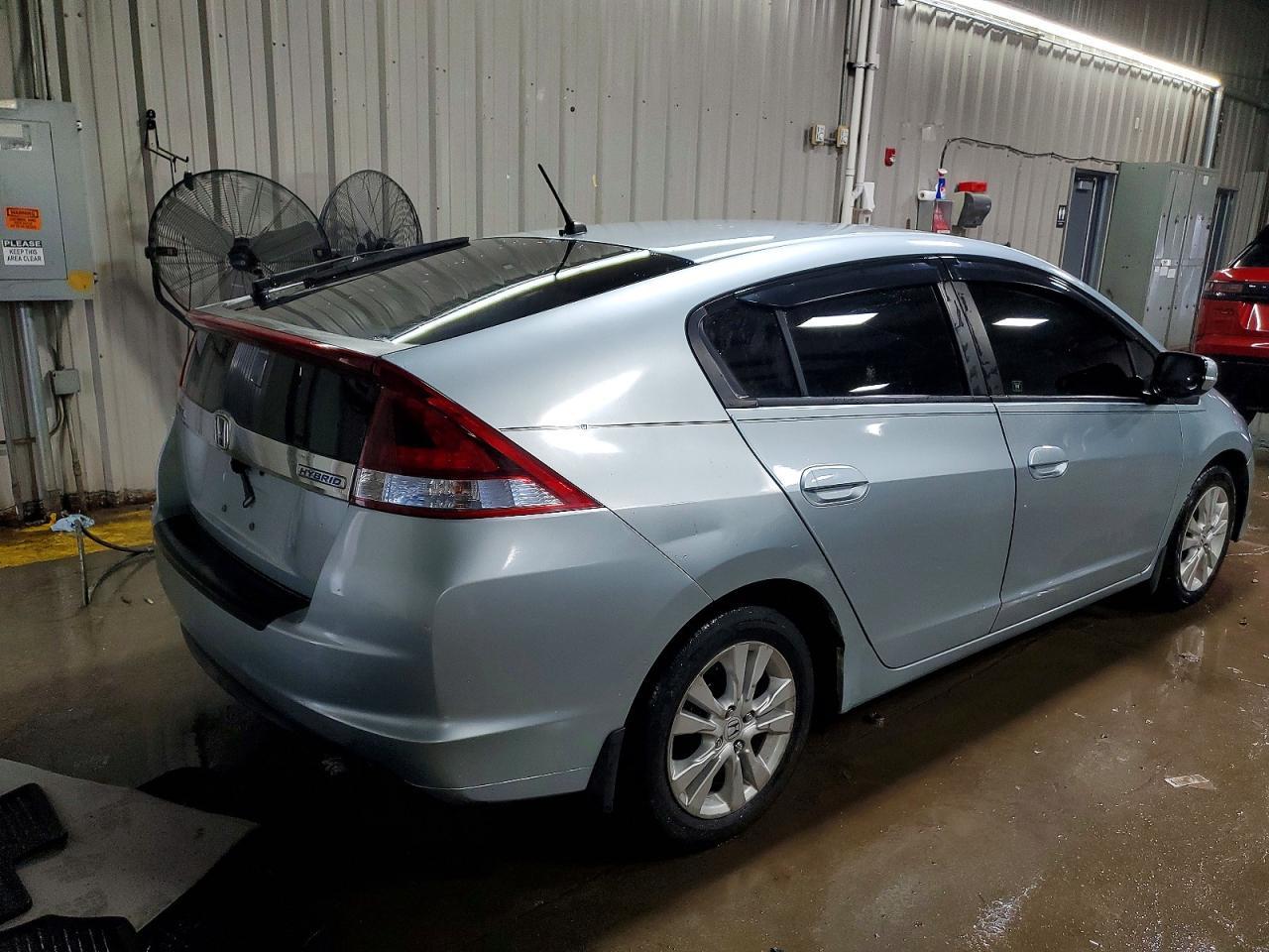 2013 Honda Insight Lx - Image 3