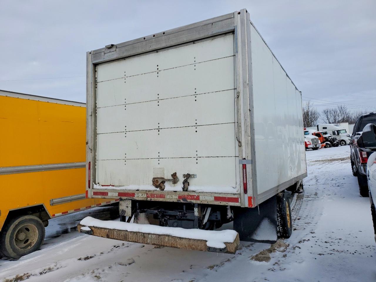 2018 Ford E-450 Sd Box Truck ** Prior Fleet ** - Image 3