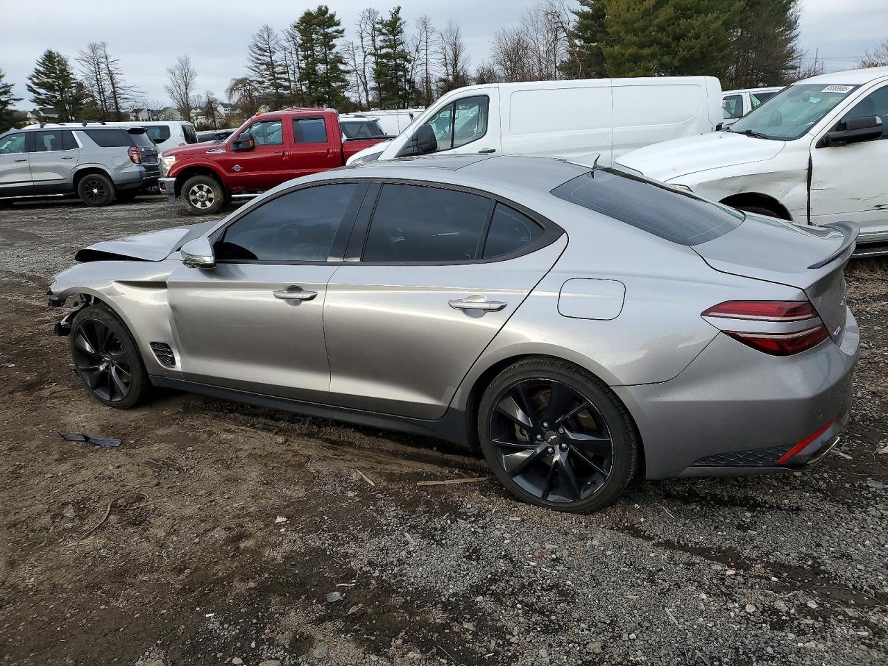 2022 Genesis G70 Base - Фото 2