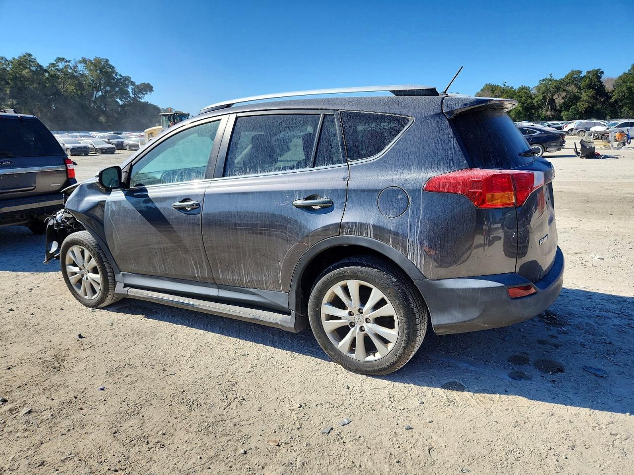 2015 Toyota Rav4 Limited - Image 2