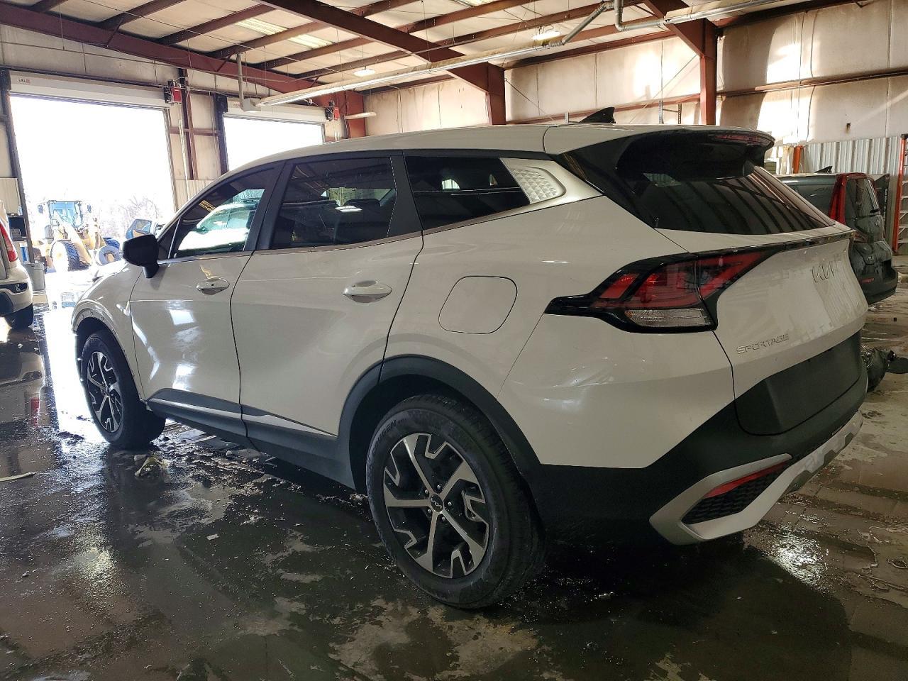 2025 Kia Sportage Ex - Фото 2