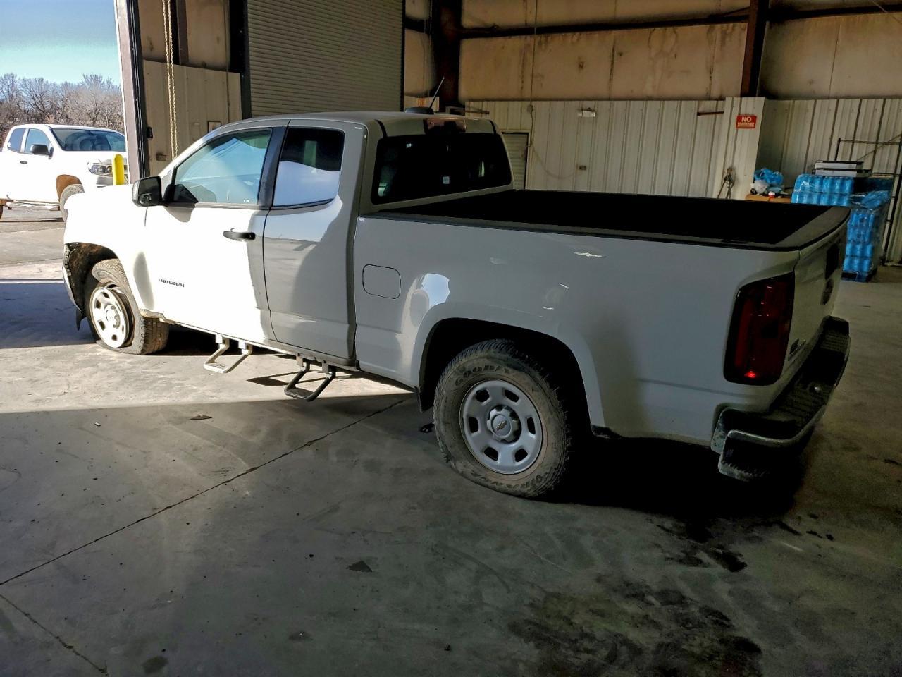 2019 Chevrolet Colorado - Фото 2