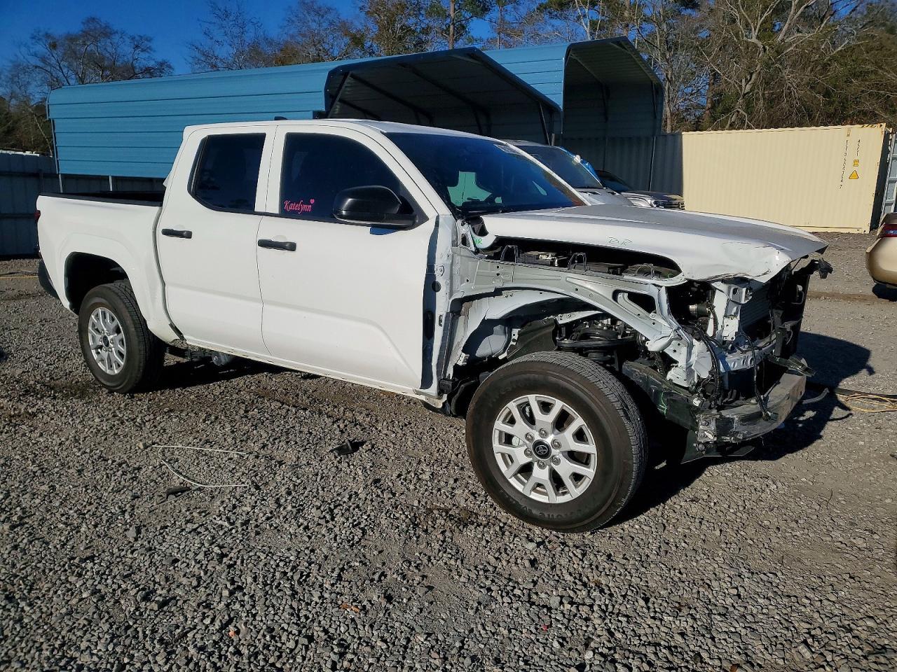 2024 Toyota Tacoma Double Cab - Image 4