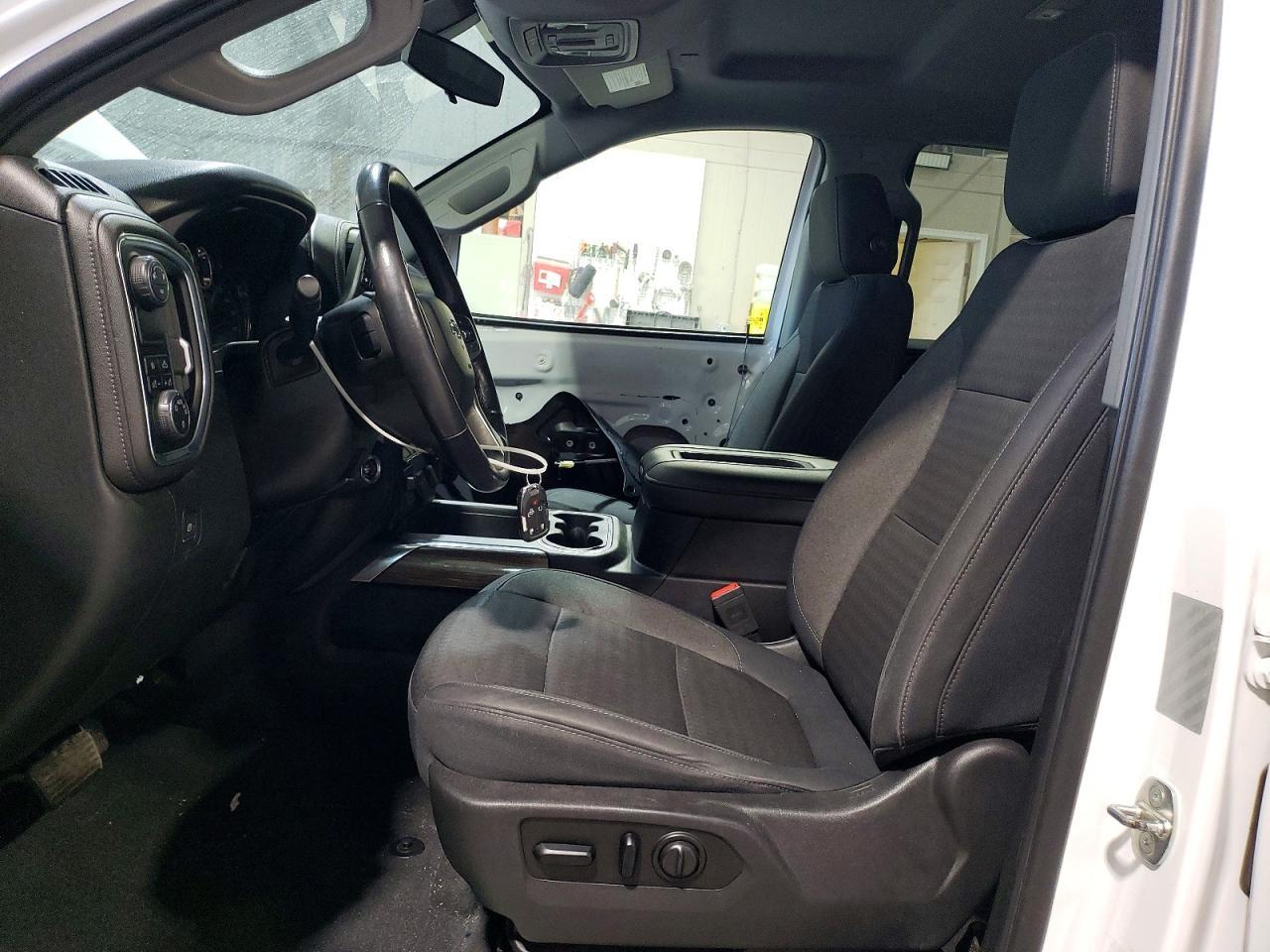 2019 Chevrolet Silverado C1500 Rst - Image 7