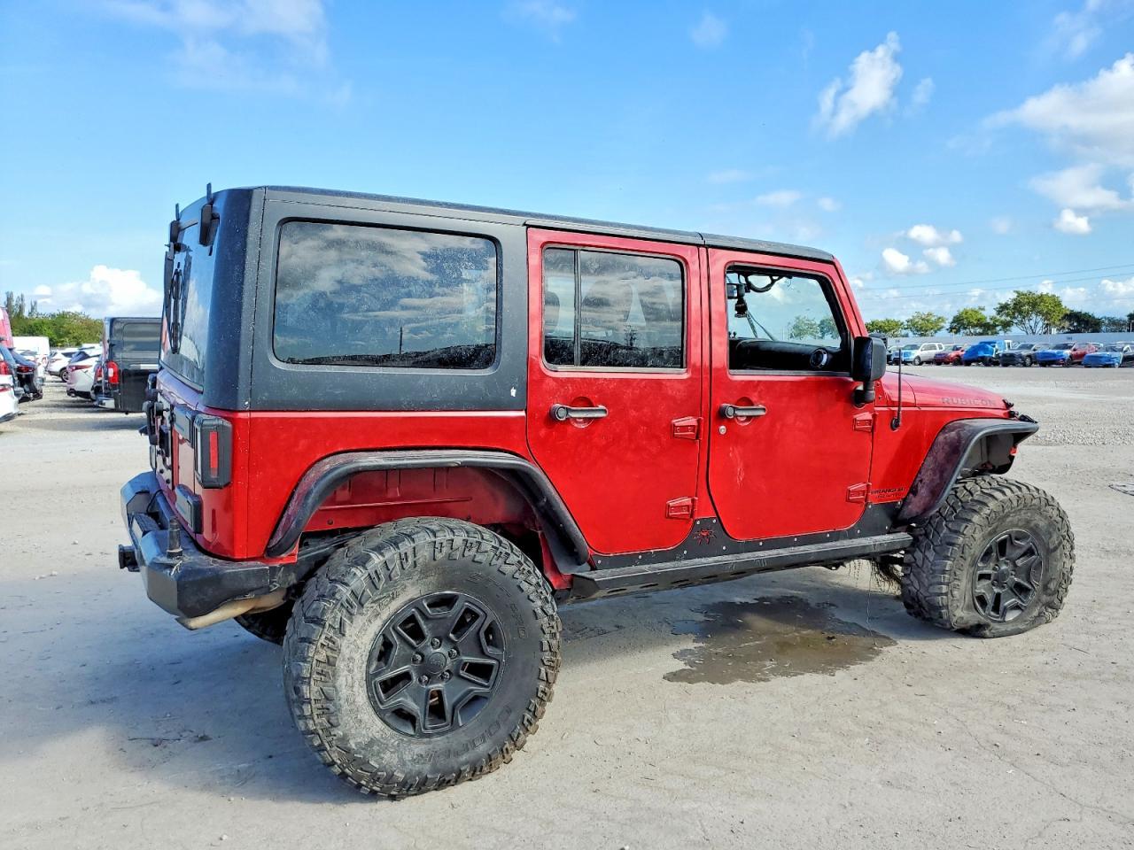 2014 Jeep Wrangler Unlimited Rubicon - Фото 3