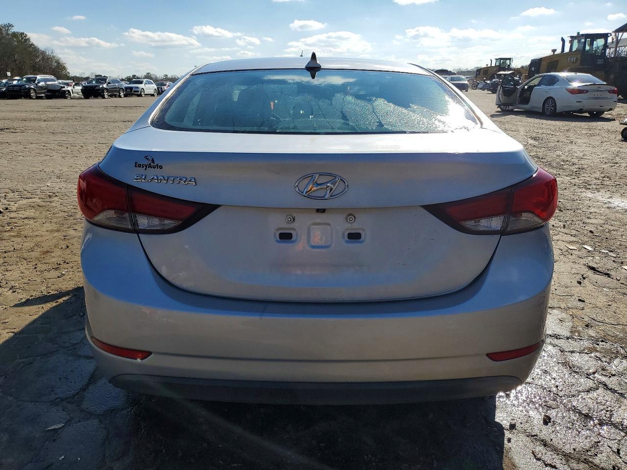 2014 Hyundai Elantra Se - Фото 6