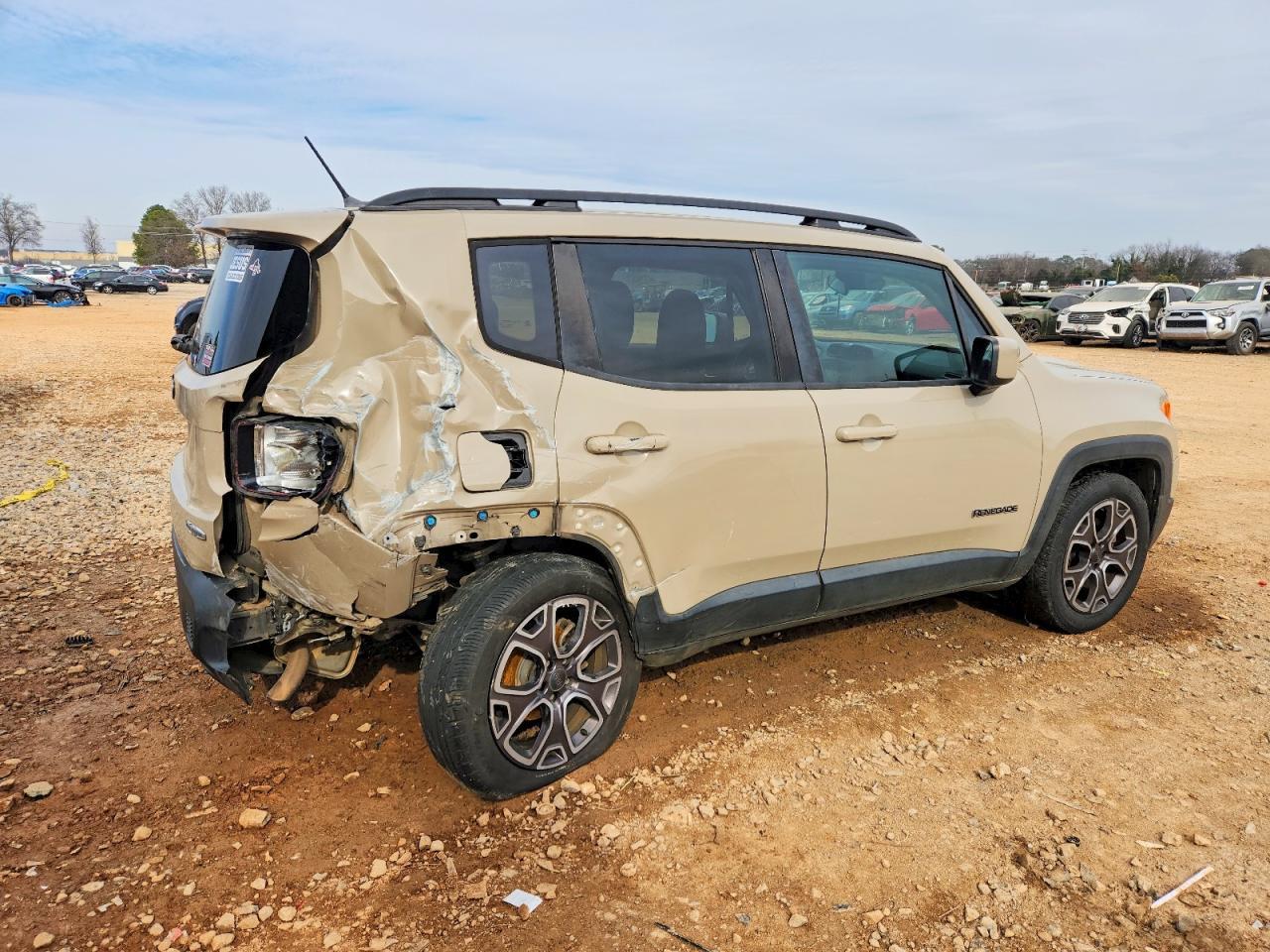 2015 Jeep Renegade - Фото 3