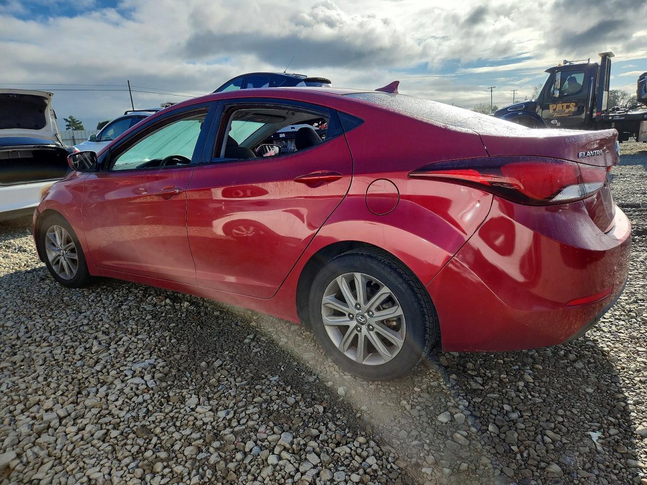 2015 Hyundai Elantra Se - Image 2