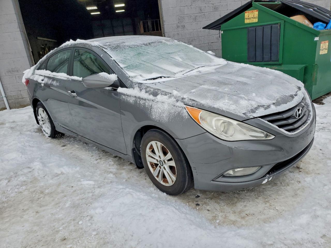 2013 Hyundai Sonata Gls - Image 4