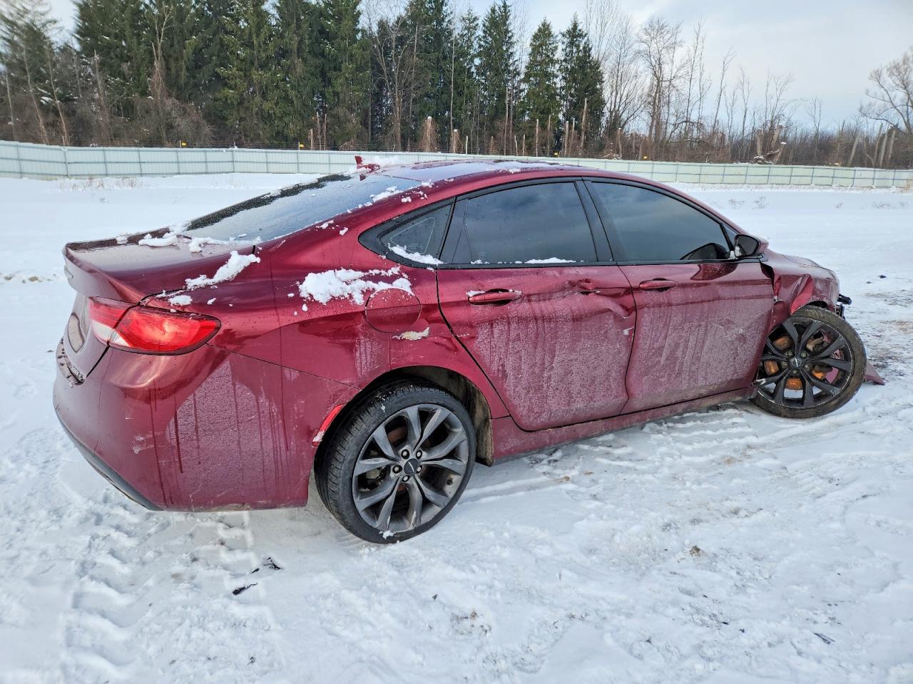2015 Chrysler 200 S - Фото 3