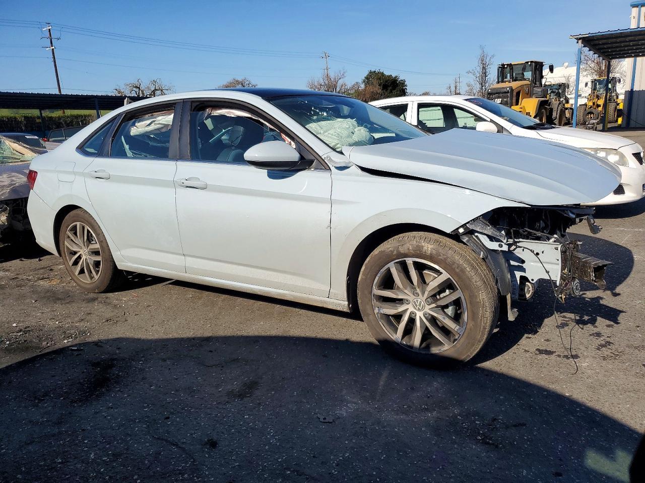 2025 Volkswagen Jetta Se - Фото 4