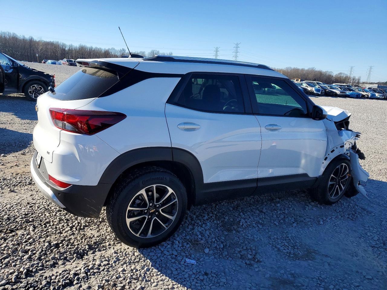 2025 Chev Trailblazer - Фото 3