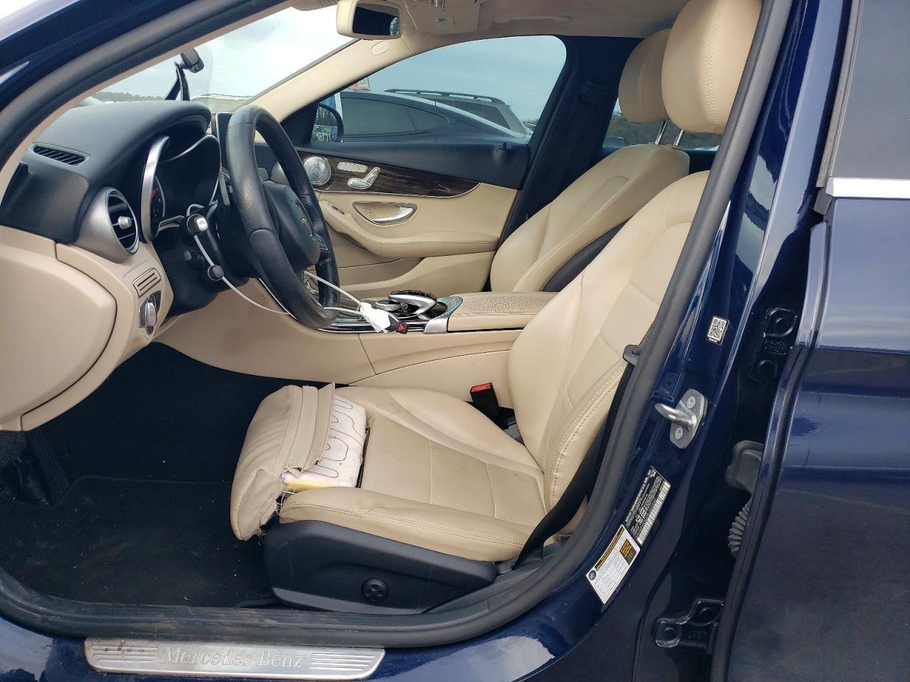 2017 Mercedes-Benz C 300 4Matic - Image 7