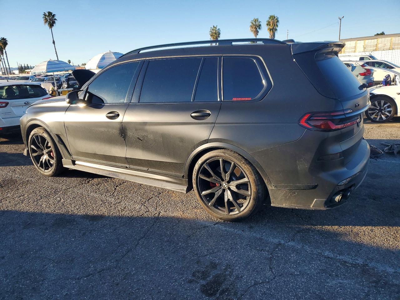 2025 BMW X7 M60I - Image 2