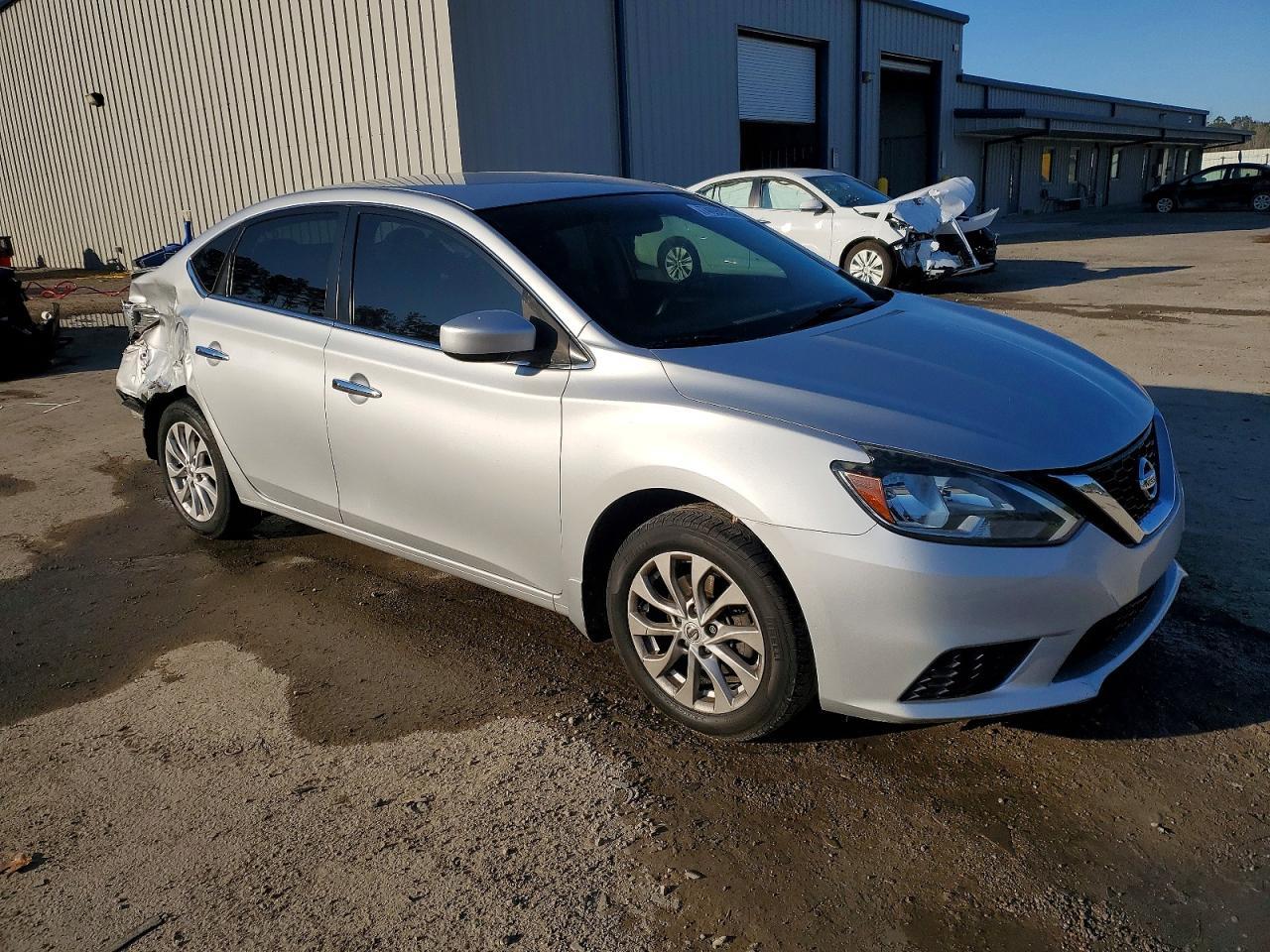 2019 Nissan Sentra S - Image 4