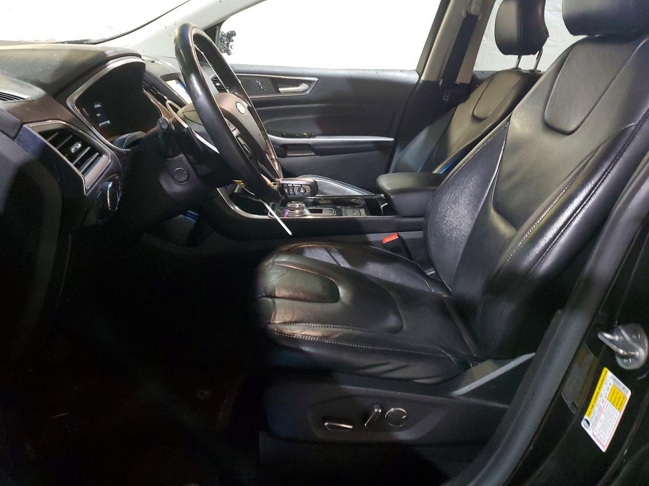 2019 Ford Edge Titanium - Фото 7