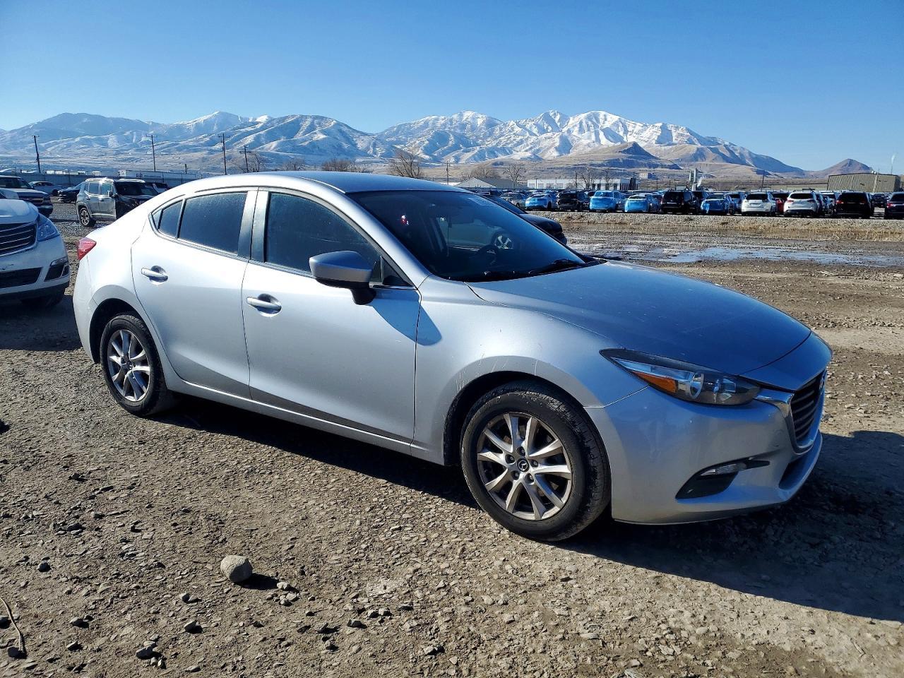 2017 Mazda 3 Sport - Image 4