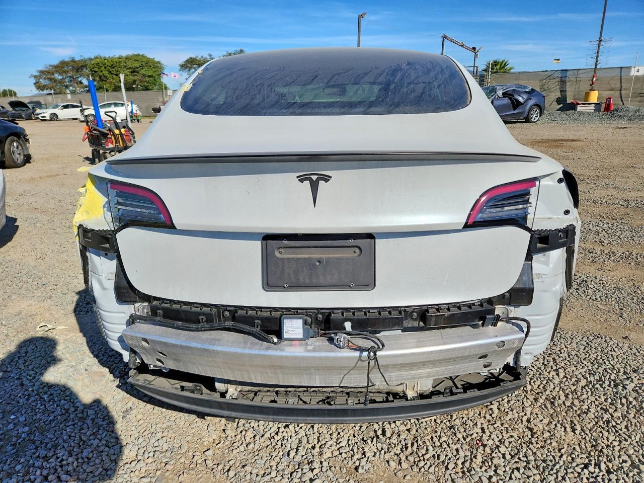 2020 Tesla Model 3 - Фото 6
