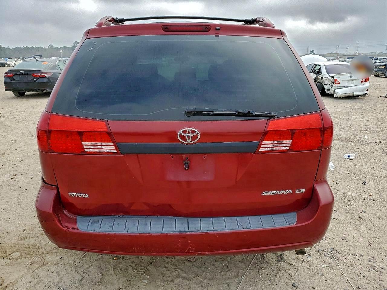 2005 Toyota Sienna Ce - Фото 6