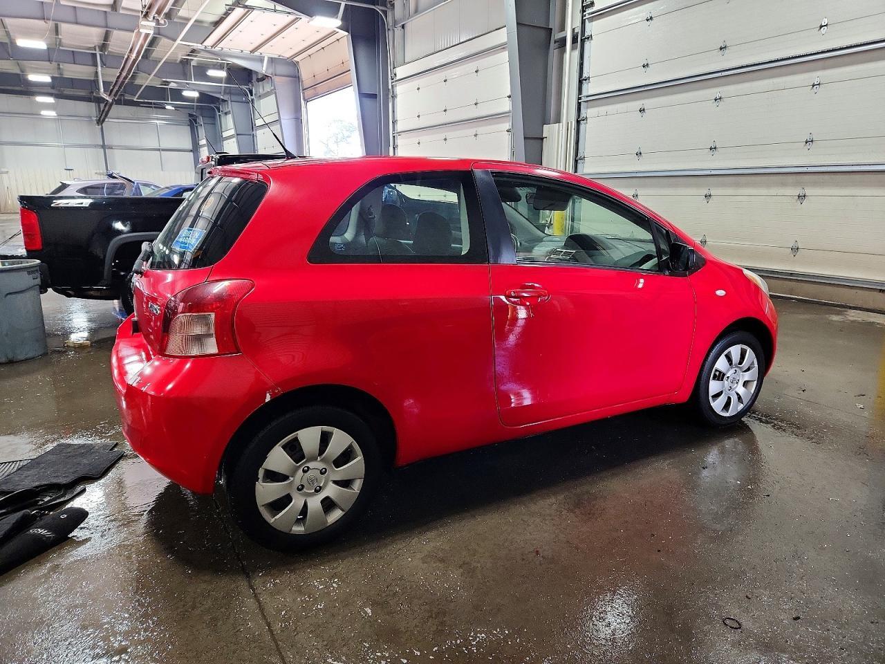 2008 Toyota Yaris - Image 3