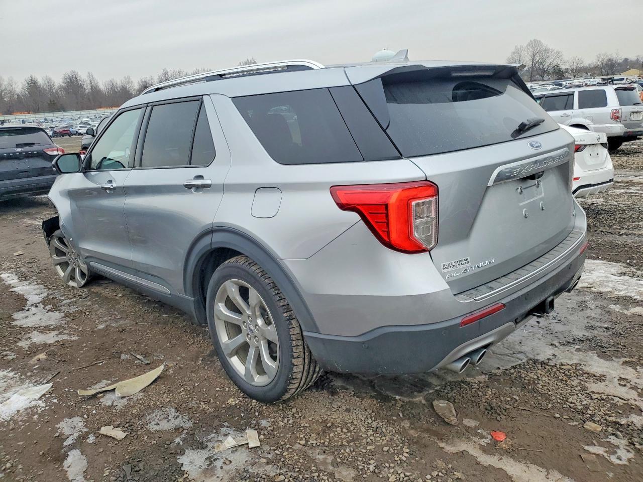 2020 Ford Explorer Platinum - Фото 2