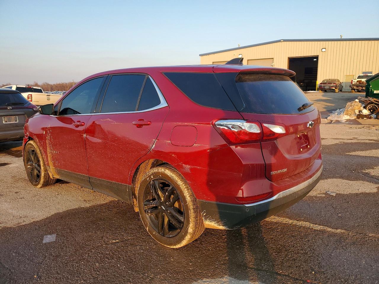 2020 Chevrolet Equinox Lt - Image 2