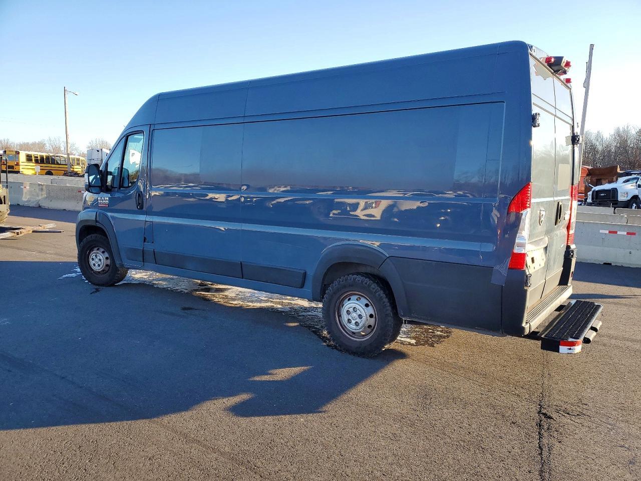 2020 Ram Promaster 3500 Cargo ** R & D * Cln Title * Pri Fleet ** - Фото 2