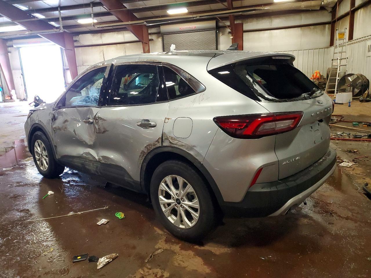 2024 Ford Escape Active - Фото 2