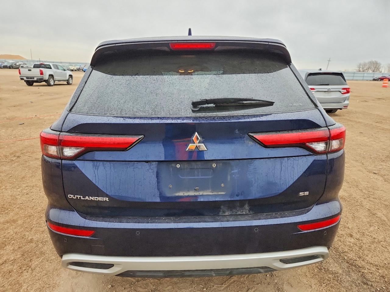 2024 Mitsubishi Outlander Se - Фото 6