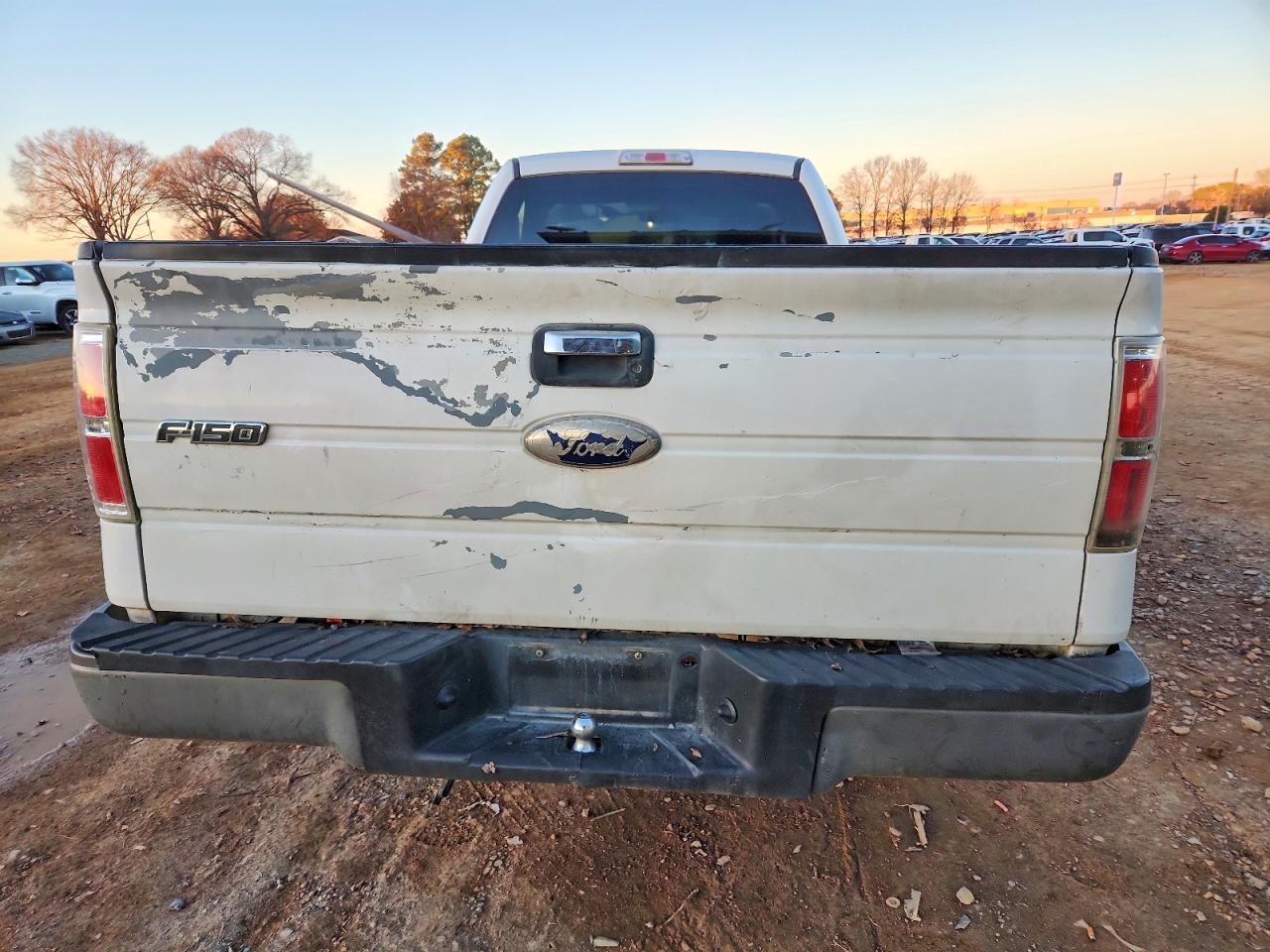 2011 Ford F150 - Фото 6