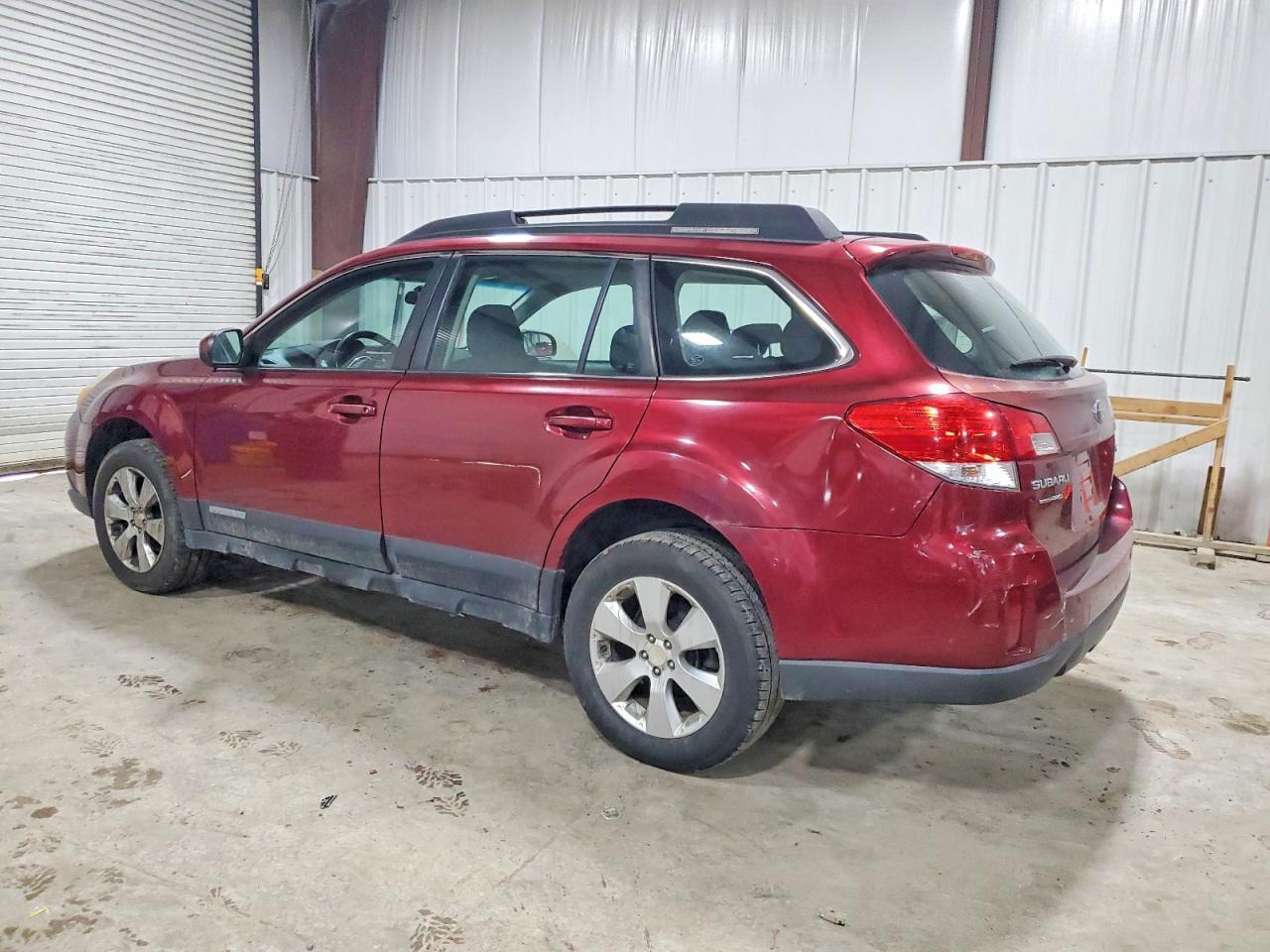 2012 Subaru Outback 2.5I - Image 2
