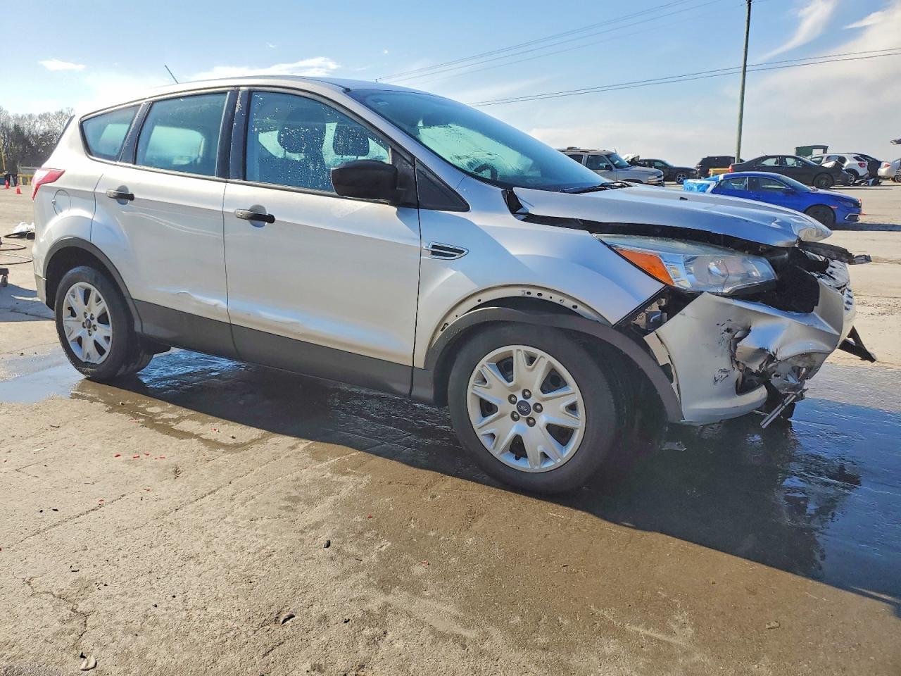 2014 Ford Escape S - Image 4