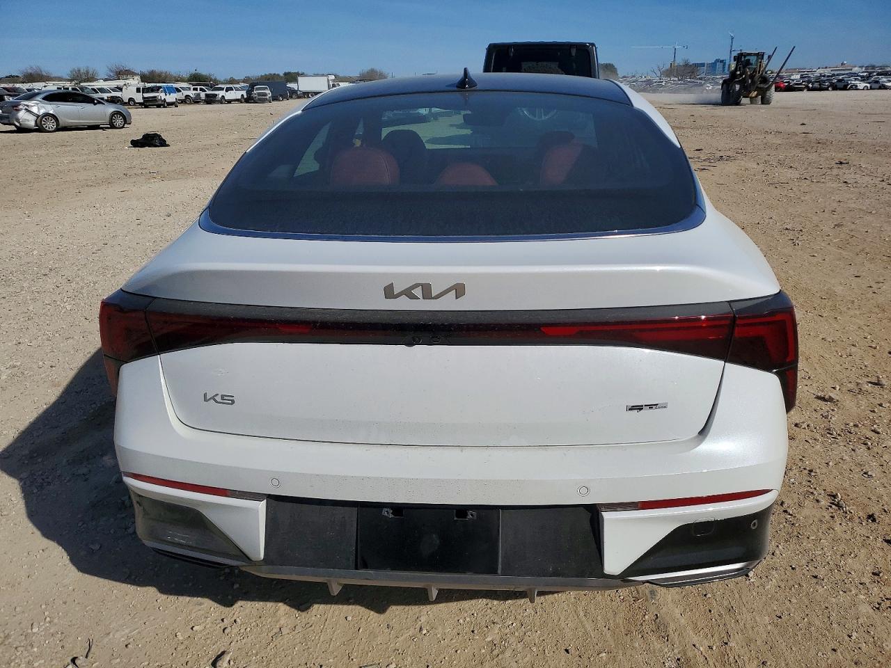 2026 Kia K5 Gt Line - Фото 6