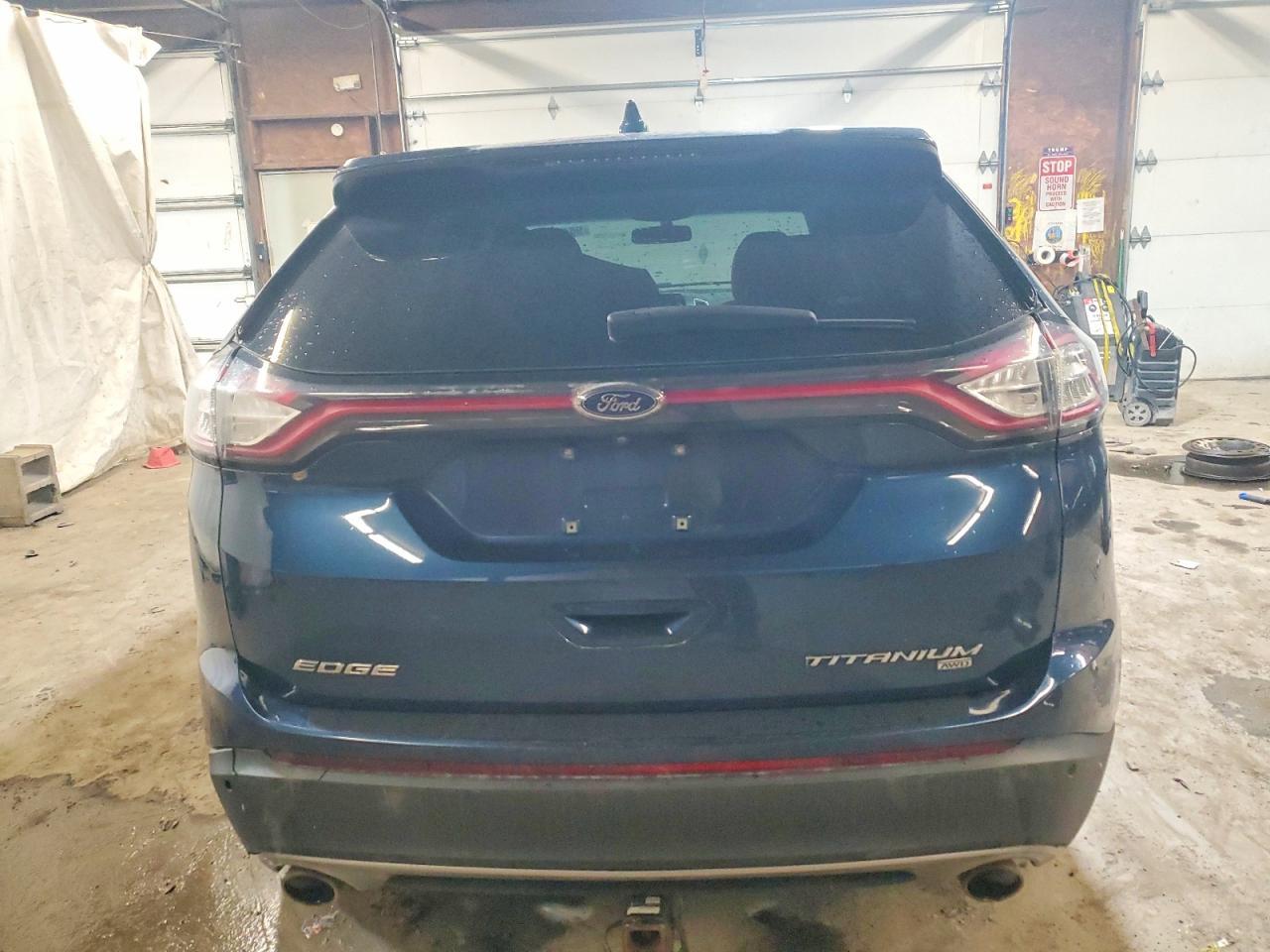 2017 Ford Edge Titanium - Image 6