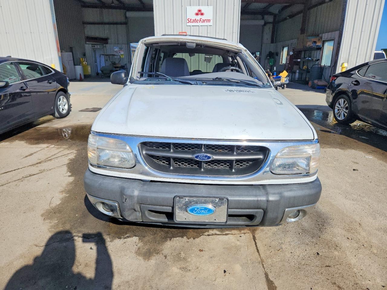 2000 Ford Explorer Xlt - Image 5